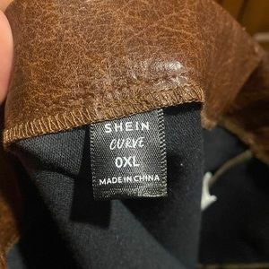 SHEIN Plus High Waist Split Hem Leather Skirt